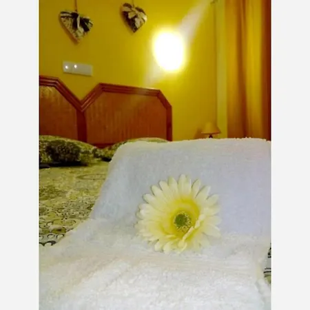 Διαμέρισμα One Bedroom At 300 M Away From The Beach With View Furnished Balcony And Wifi *